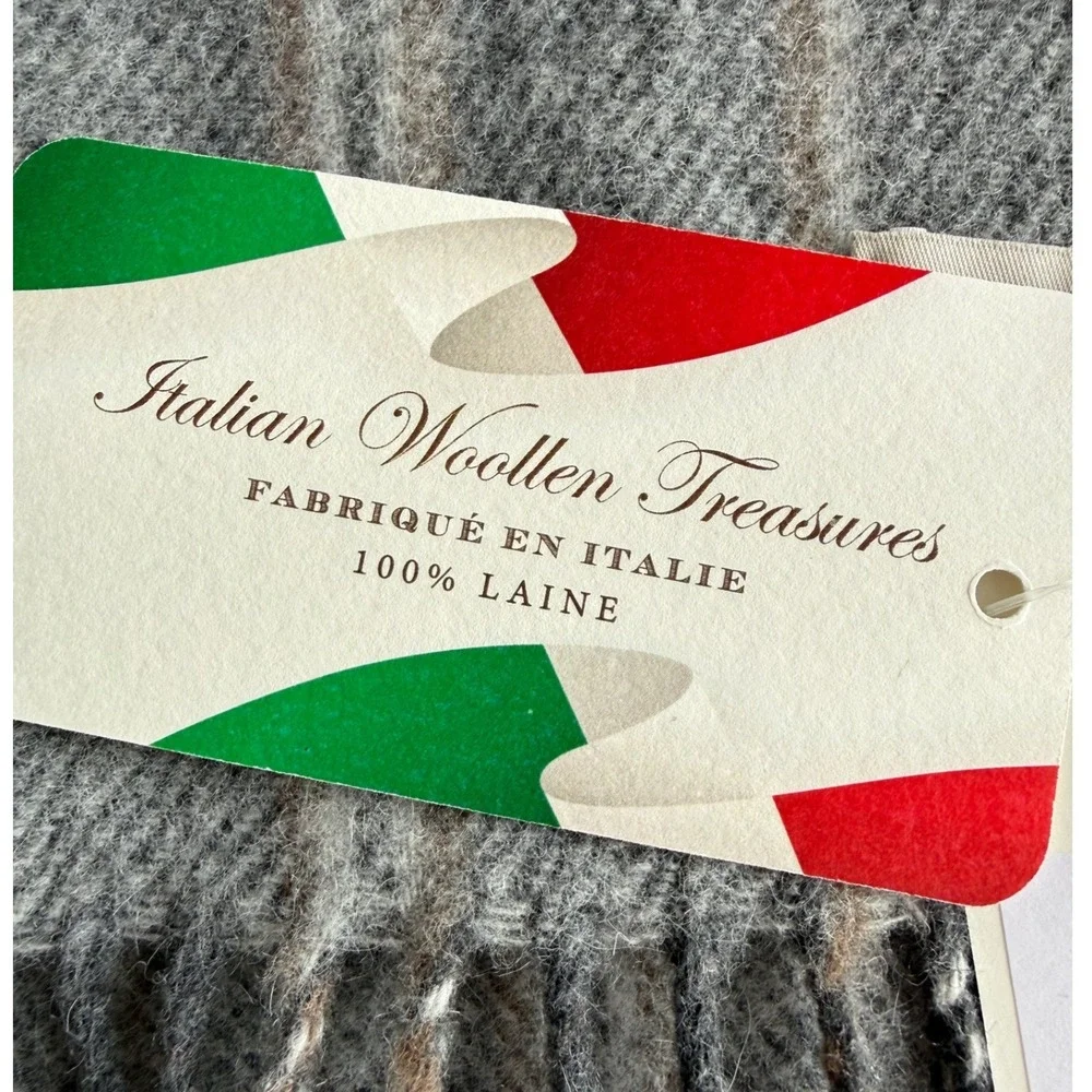 NWT Italian Woolen Treasures 100% Wool Scarf Gray Red Stripes Fringe Unisex‎
